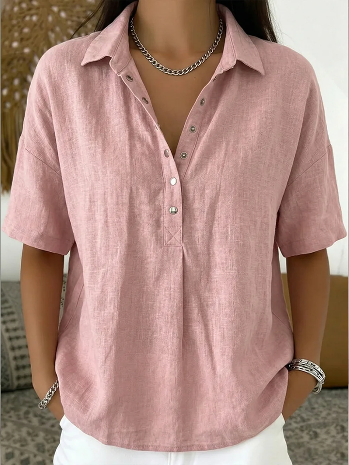 Alicia Maldonado® | Blusa con cuello y detalle de botones (¡TEMPORALMENTE 1+1 GRATIS!)