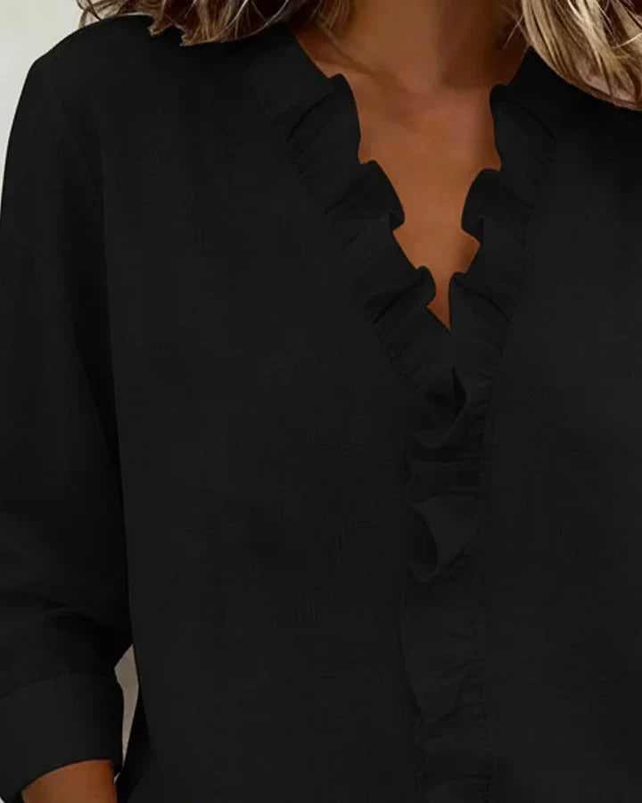 Ciara™ | Blusa con escote en V y delicados volantes