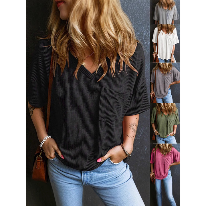 Blusa premium de manga corta con escote en V